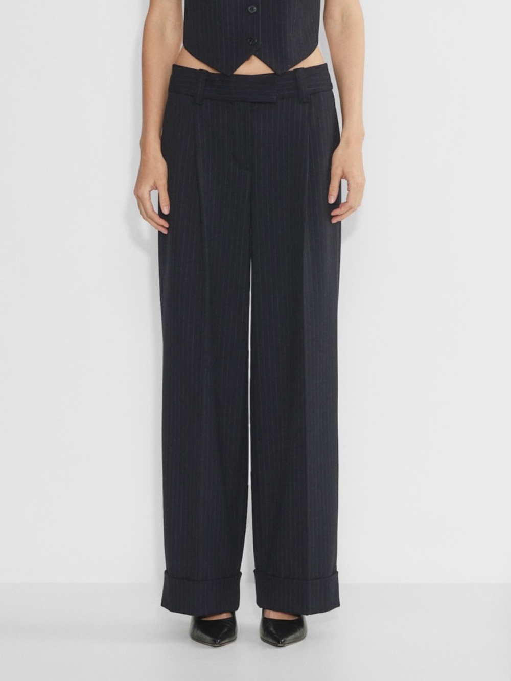 Aritzia Wilfred Lara Pinstripe Wide Leg Pants Size 8